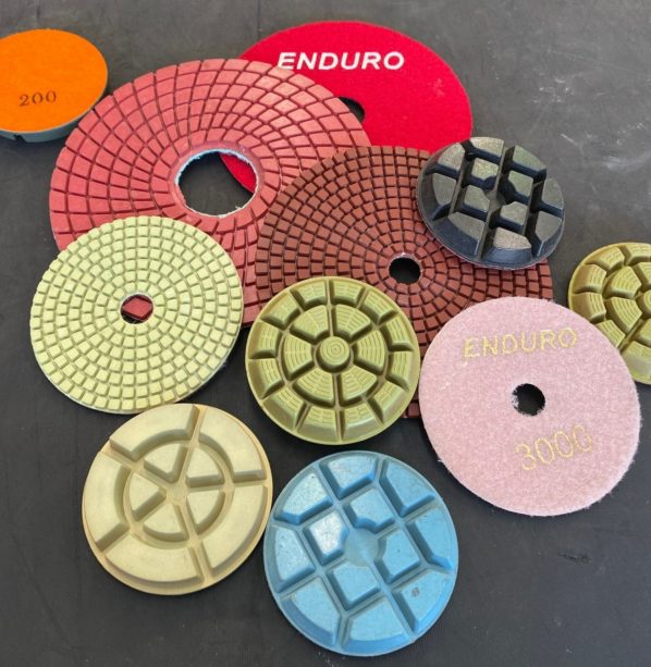 resin-pucks